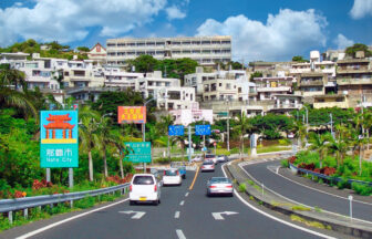 沖縄　レンタカー